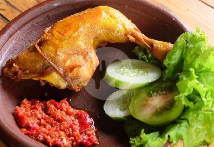 Rasakan Kelezatan Ayam Penyet di Jantung Kota Cilacap